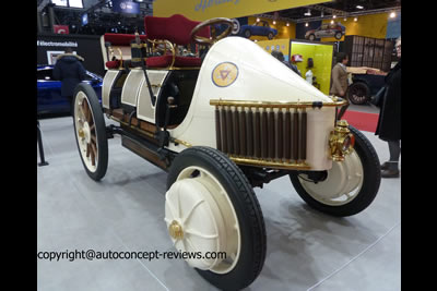 1900 Lohner Porsche electric vehicle with range extender